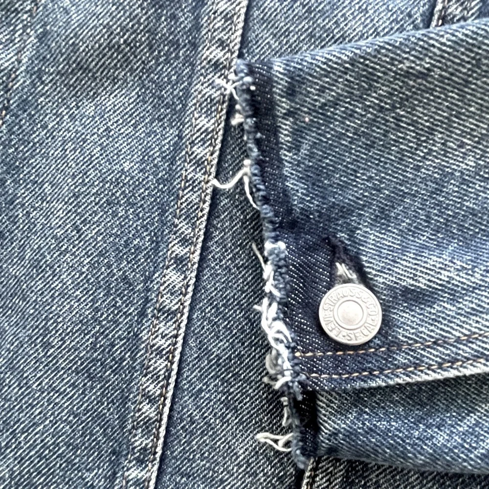 Levi’s jacket, size M - Picture 4 of 6